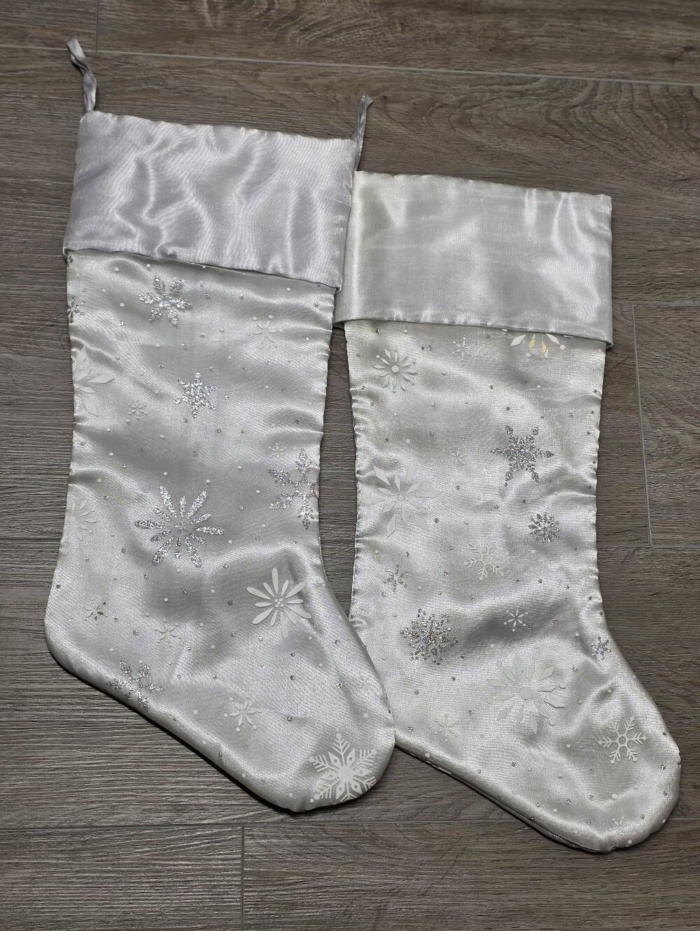 Vintage? Martha Stewart Everyday Christmas Stockings Glittery Snowflake